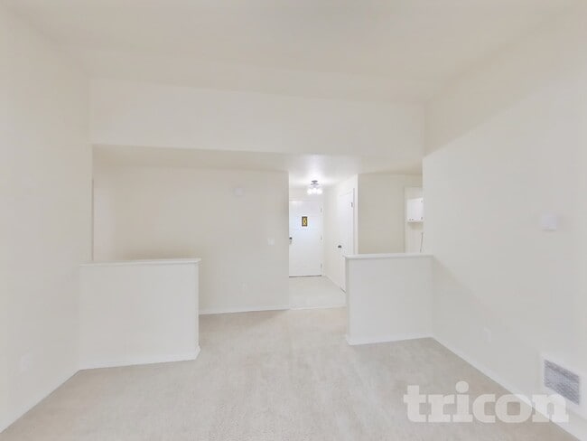 Photo - 1504 8th Ave Ct SE