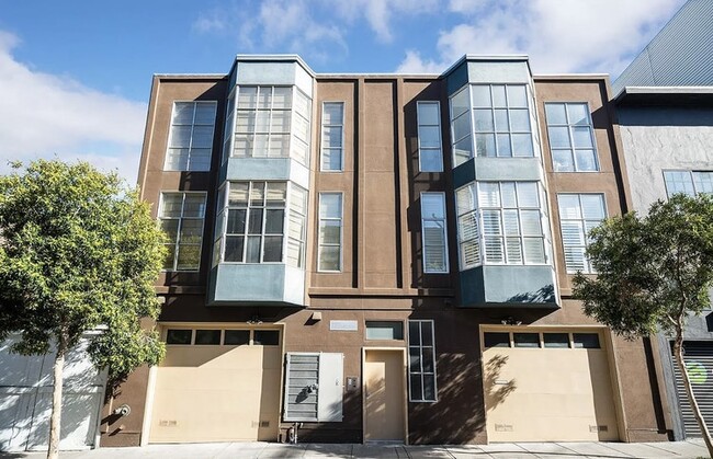 Photo - 725 Tehama St Unit 4