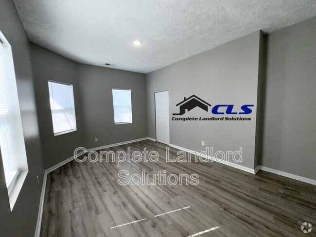 Building Photo - 702 S 8th St Rental