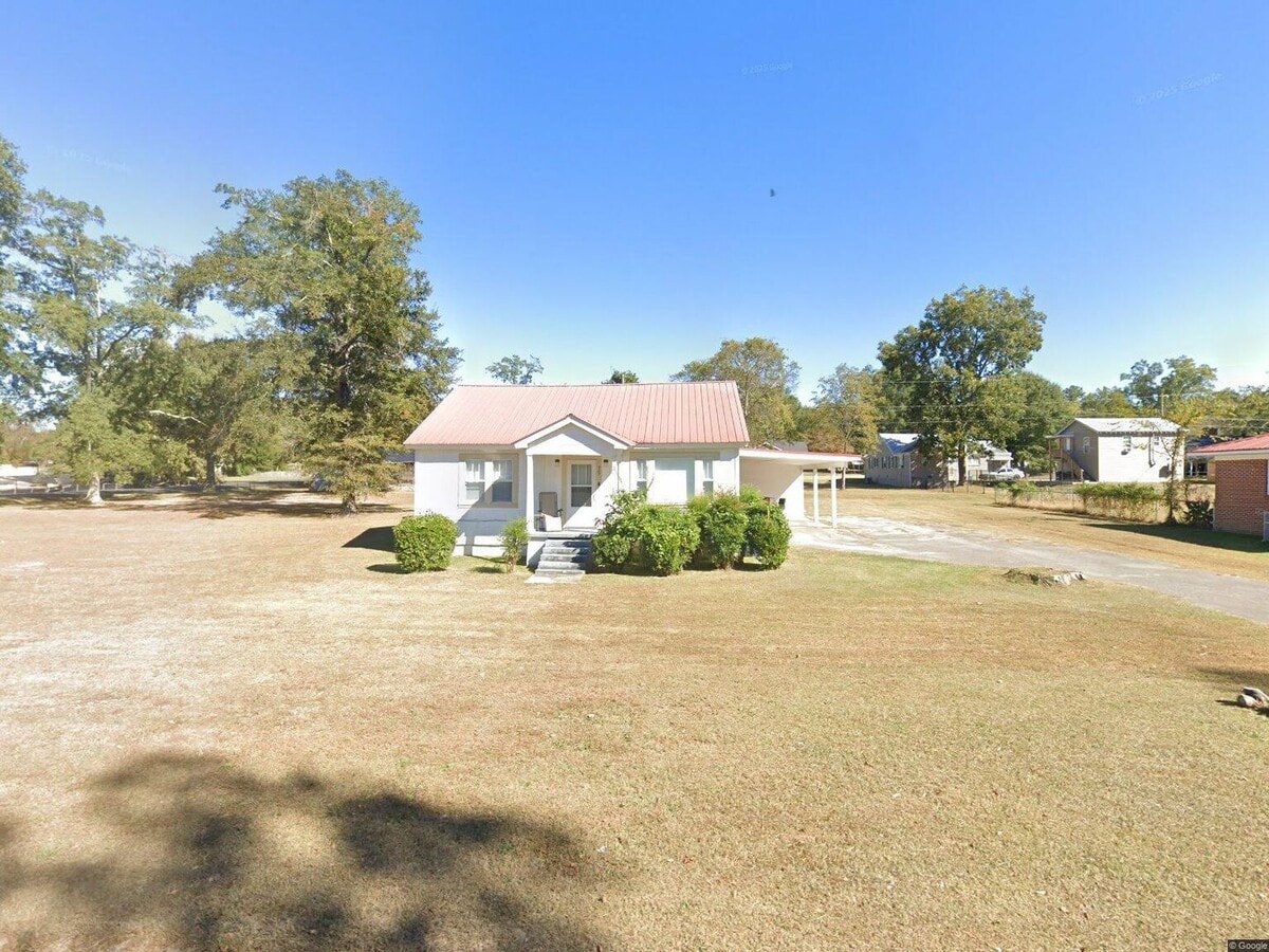 Photo - 507 Church Ave NE