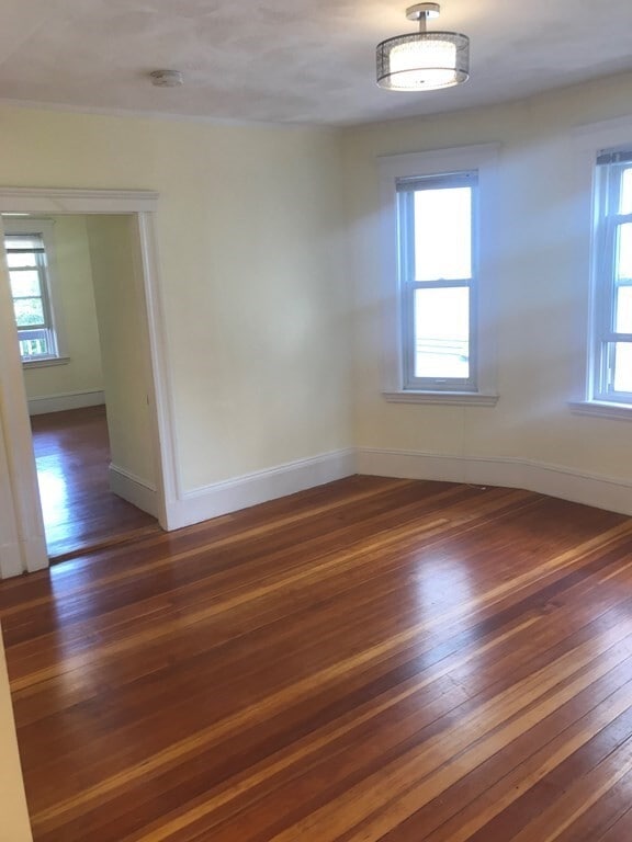 Building Photo - 65 Conwell Ave Unit 1 Rental