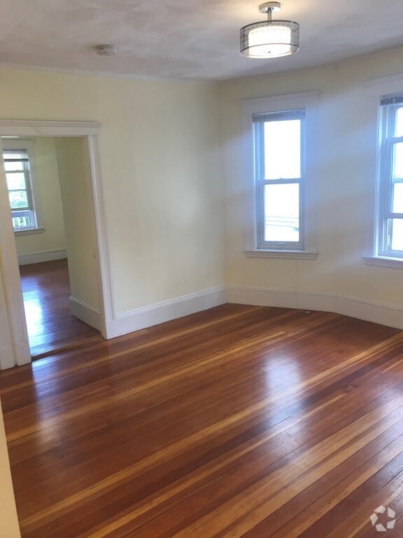 Building Photo - 65 Conwell Ave Unit 1 Rental