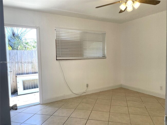 Photo - 225 NW 23rd St Unit 2