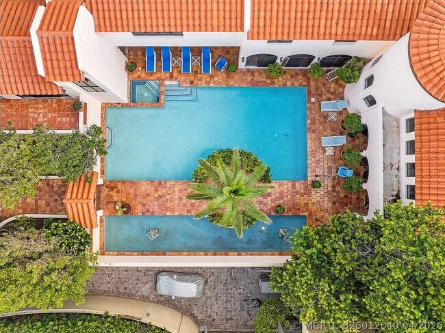 1 Ocean Ln