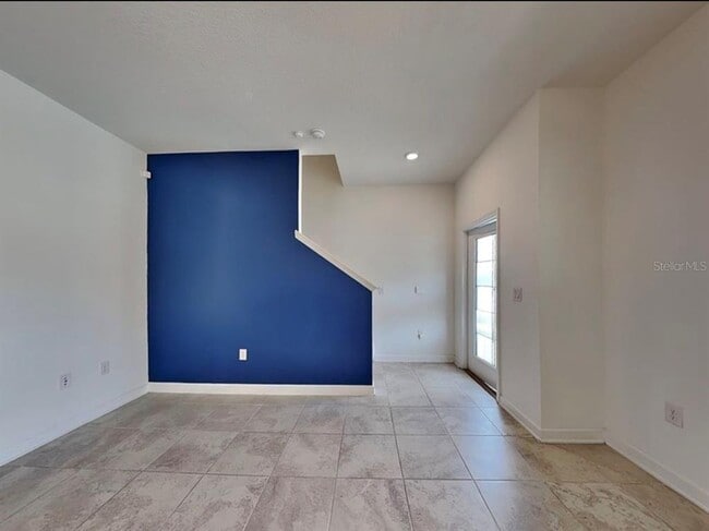 Photo - 9735 Petition Wy