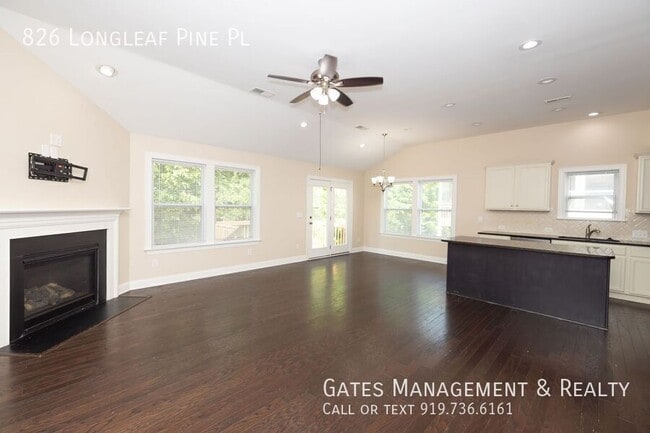 Photo - 826 Longleaf Pine Pl