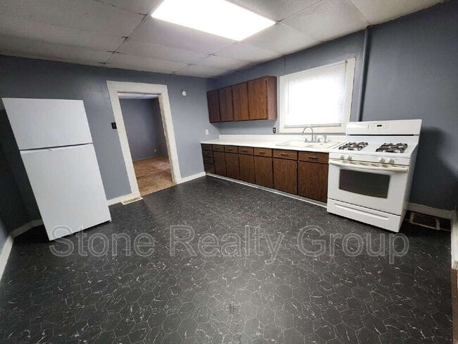 Photo - 2015 Washington Ave