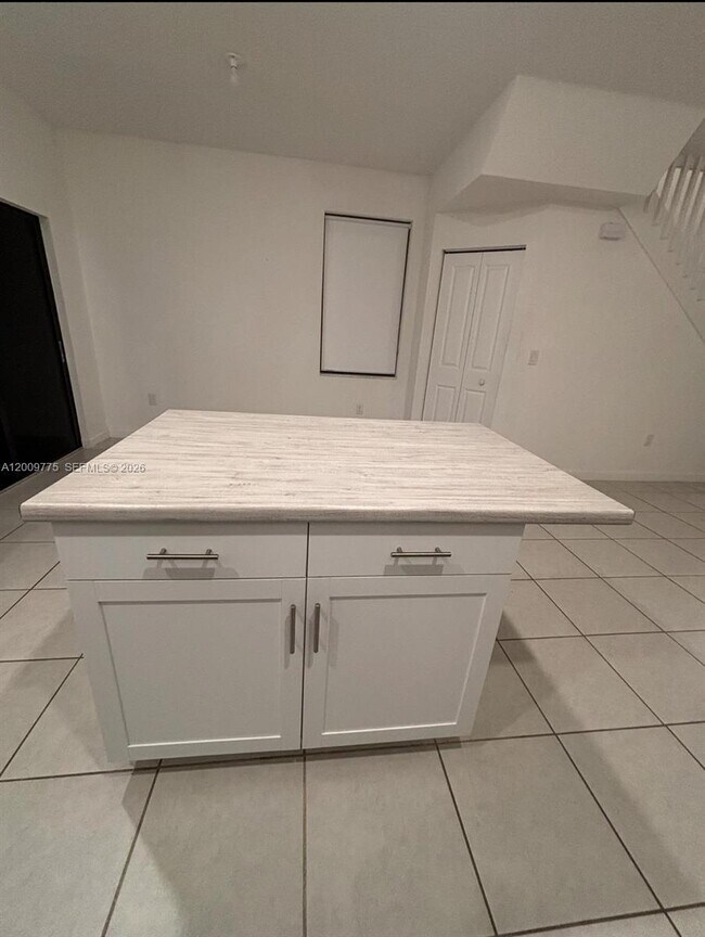 Photo - 20964 NE 8th Ave