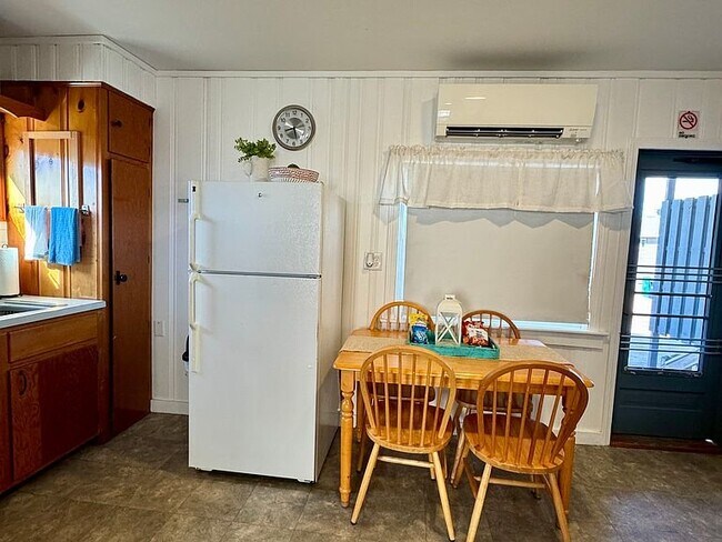 Photo - 19-21-21 Auburn Ave Unit 21