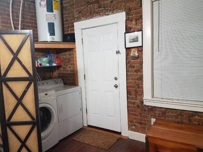 Photo - 516 Harrison St