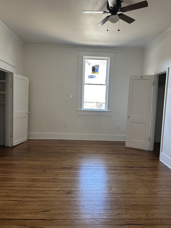 Photo - 1577 Eastmoreland Ave