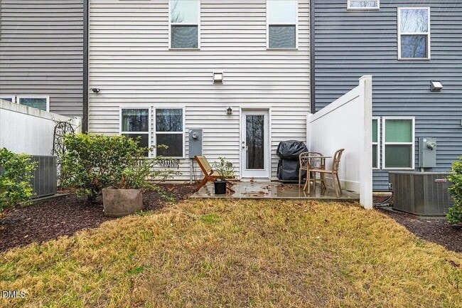 Photo - 845 Oak Center Dr
