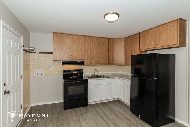 Photo - 4829 Weber Dr