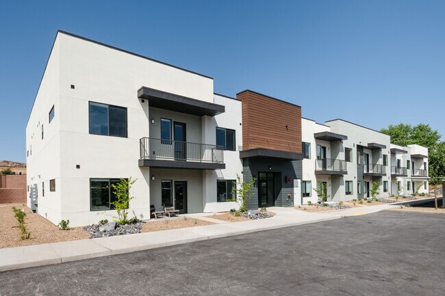 Bloomington Apartments