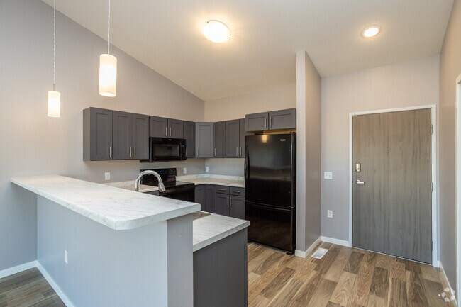 1BR, 1BA - 664SF - Kitchen