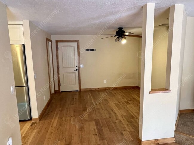 Photo - Inviting single-level home in forested SW Bend neighborhood