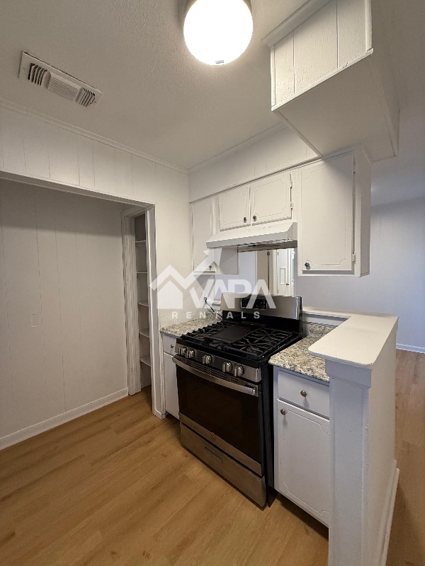 Photo - 4926 Lark Ave