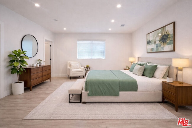 Photo - 15224 W Holyland Dr