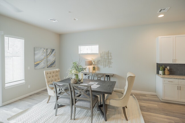 Photo - 3402 Redbud Ln Townhome