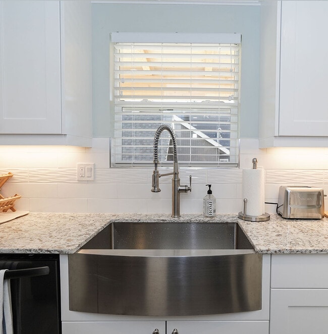 Photo - The Rapids on Portland