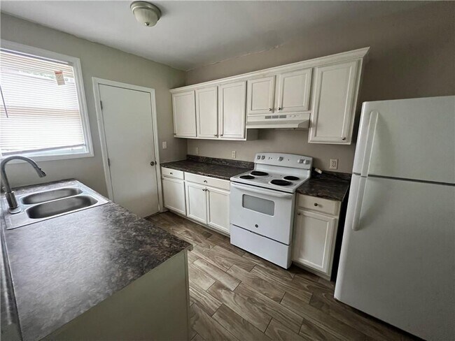 Photo - 3661 Wylly Ave