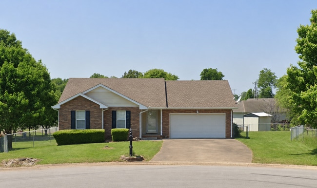 Building Photo - 3269 Tabby Dr