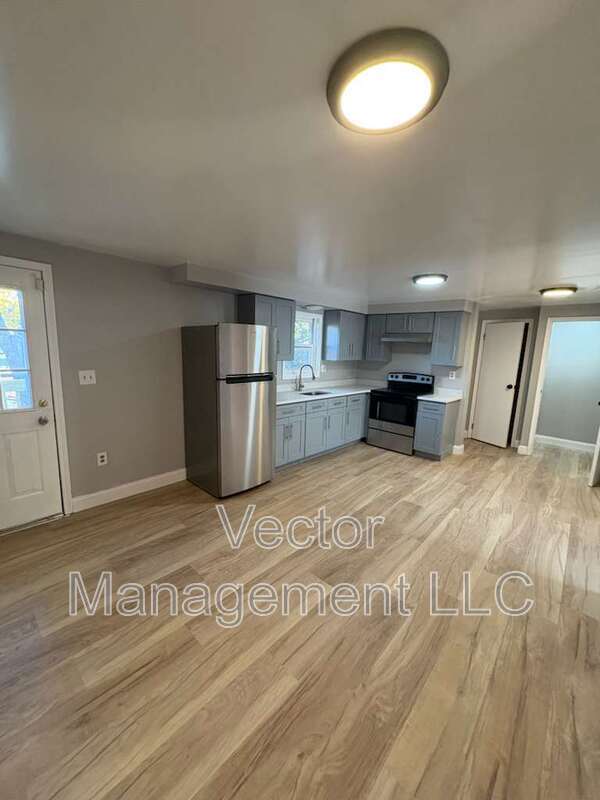 Photo - 507 Howard Ave