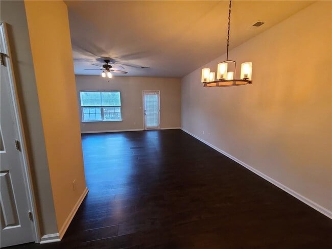 Photo - 5579 Lindeman Ln