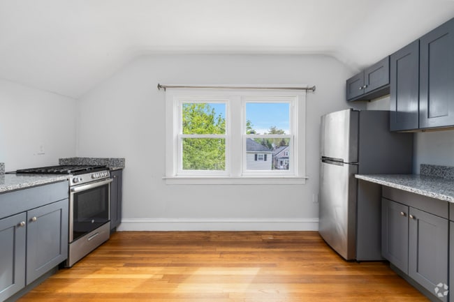 Building Photo - 63 Jastram St Rental