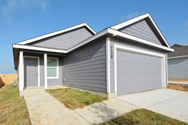 Photo - 738 Tulsa Trl