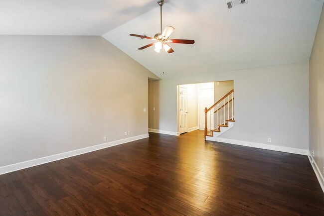 Photo - 1636 Bridgecrest Dr