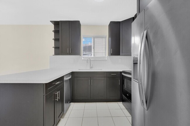 Photo - 16214 SW 137th Ct