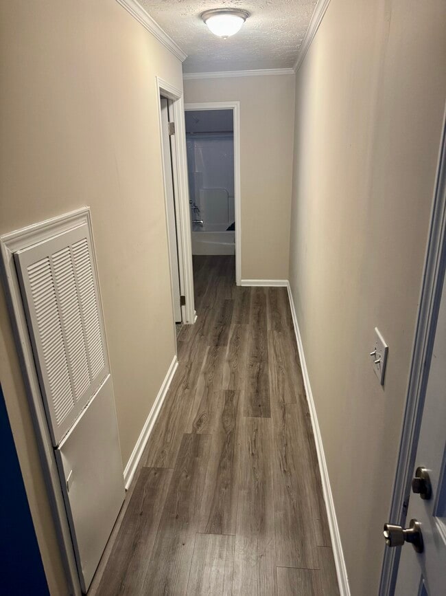 Photo - 6208 Stag Trail