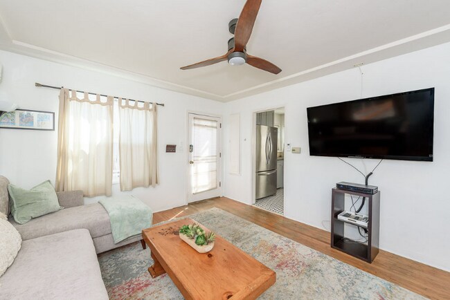 Photo - 3270 Cedar St Unit B