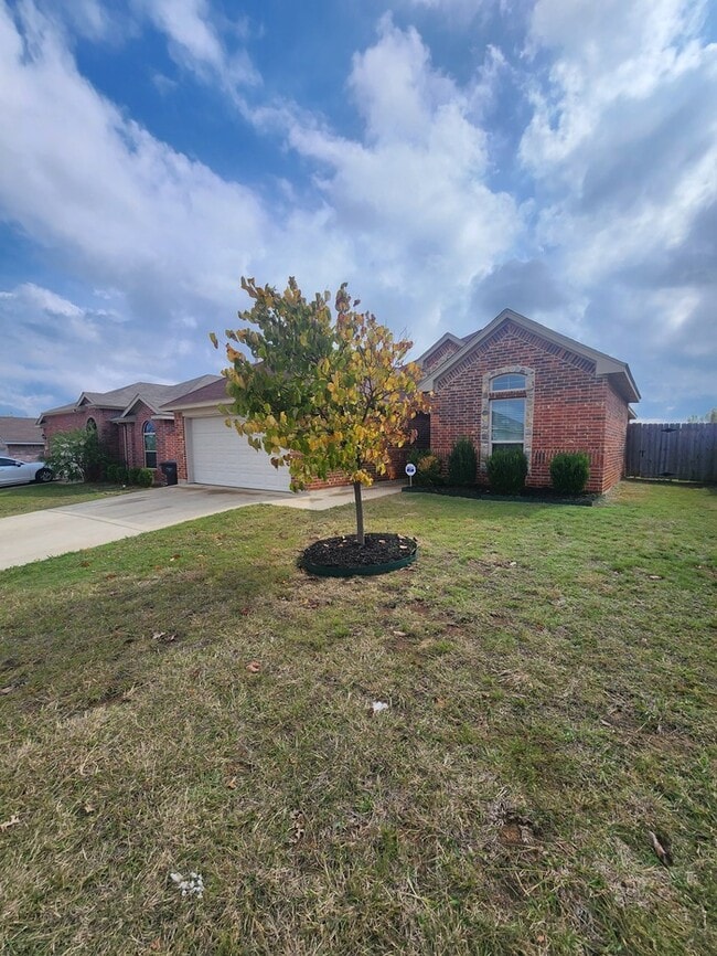 Photo - 1920 Belshire Ct Casa