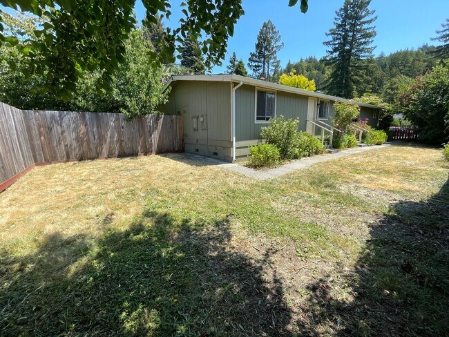 Photo - 042-02 Unit B