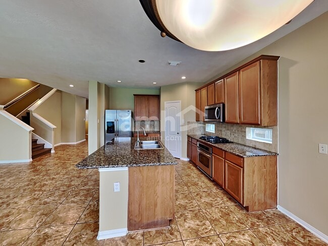 Photo - 5718 Emerald Brook Ln
