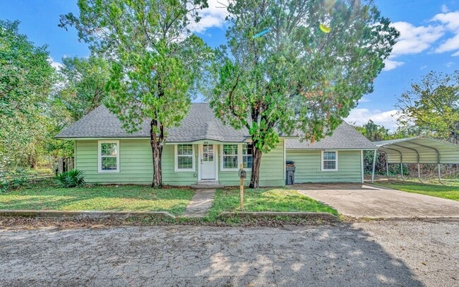 Photo - Newly remodeled 4BD 3BA Home in Waco