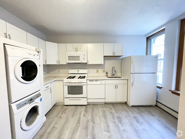 Building Photo - 259 North St Unit 2 Rental