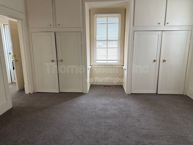 Photo - 614 S Howell St