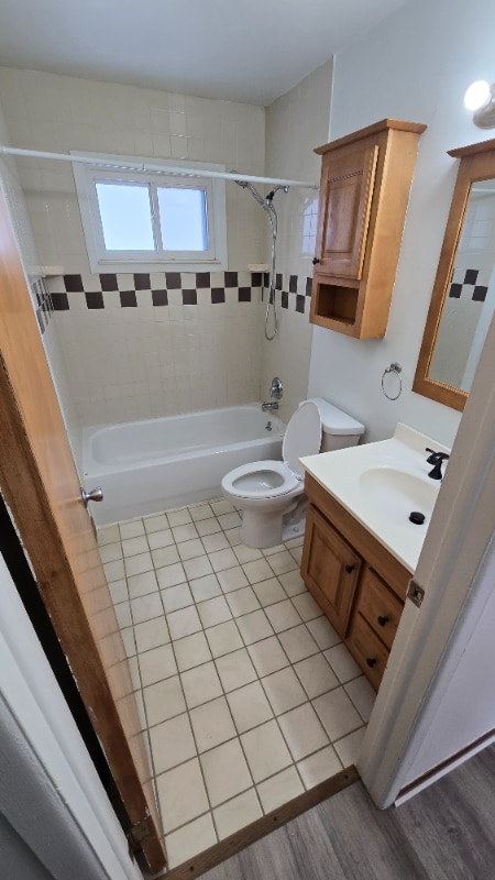 Photo - 30994 Dover St