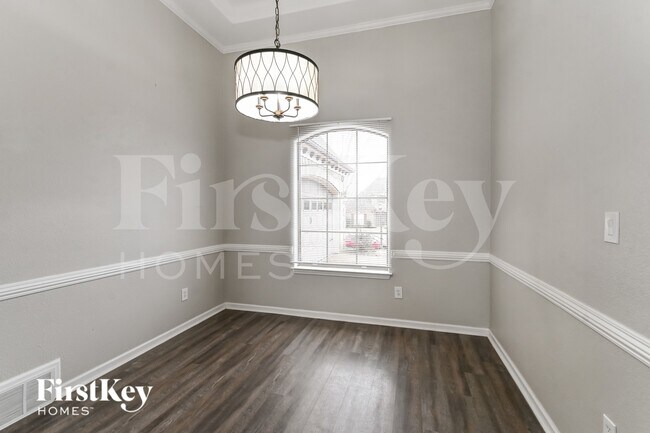 Photo - 20 Misty Meadows Cove