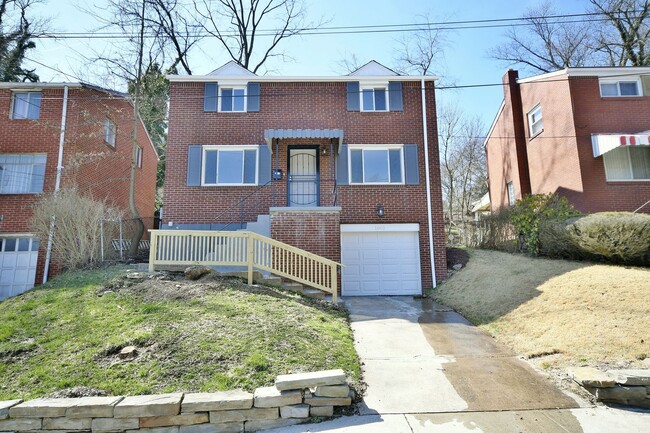 3 Bed/ 1 Bath House in Pittsburgh Suburbs - 3 Bed/ 1 Bath House in Pittsburgh Suburbs