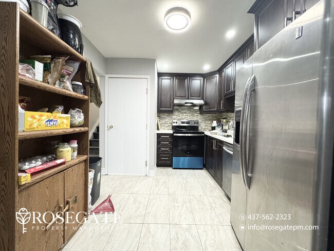 Photo - Bright 3-Bedroom Main-Level Apartment with 2 Parking in Brampton Unit 1