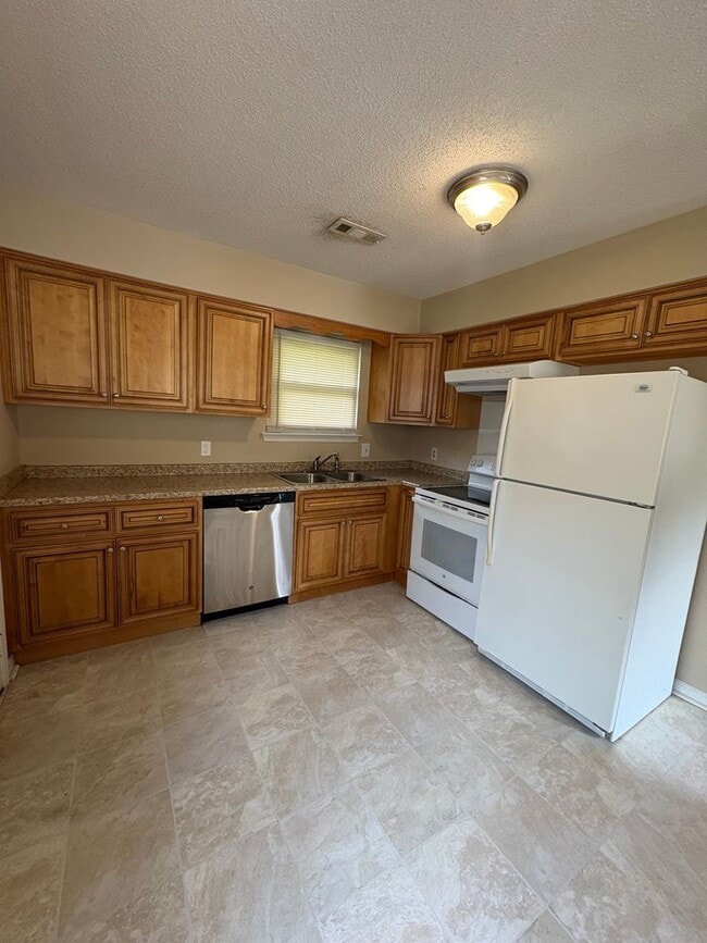 Photo - 4989/4991 Eastview Terrace Unit 4989