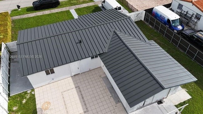 Photo - 10317 SW 7th St