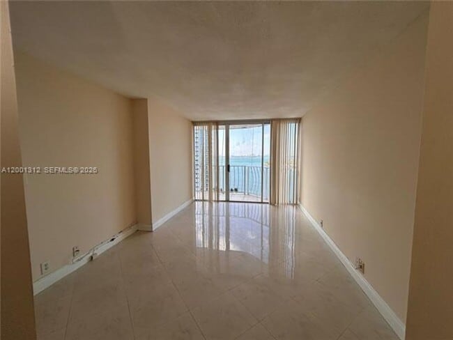 Photo - 7601 E Treasure Dr Unit 7601 E Treasure Dr # 1612