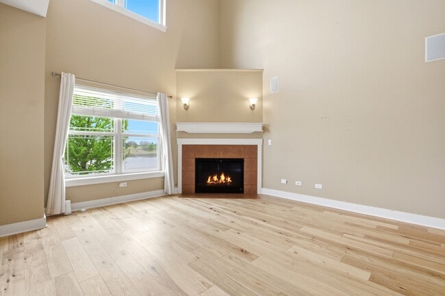 Photo - 15749 W Crobally Way