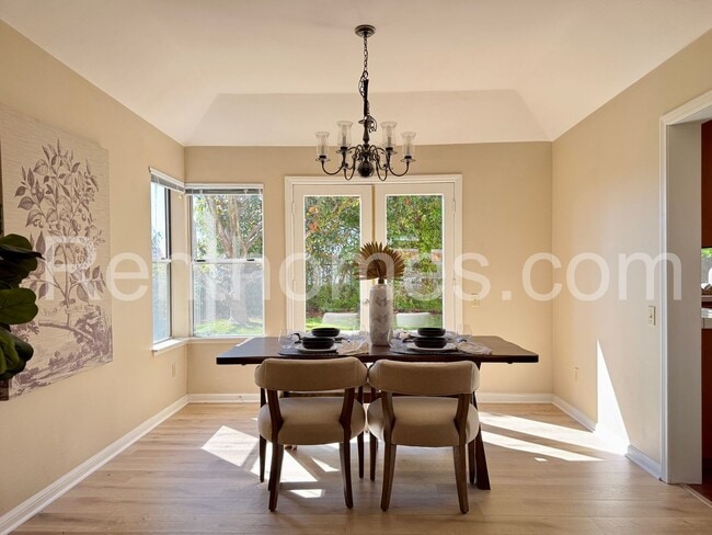 Photo - 12613 Crest Knolls Ct