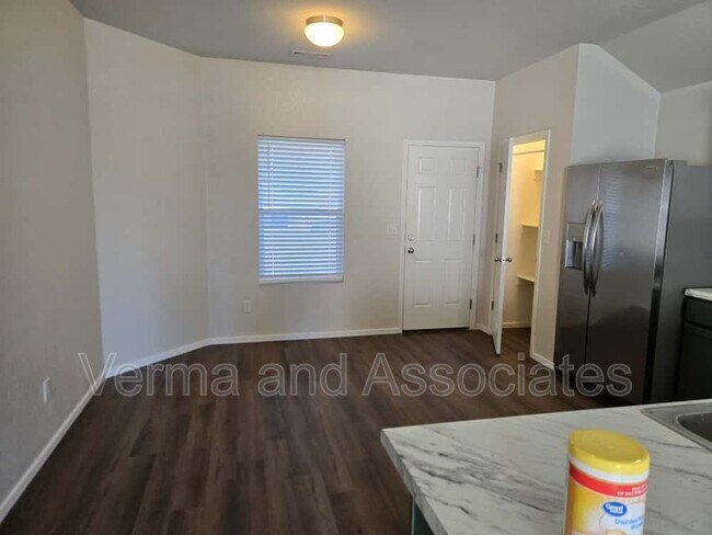 Photo - 1144 S Jaybird Ln